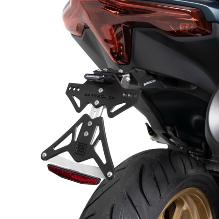YAMAHA T MAX 560 2022-2024 PORTAMATRICULAS