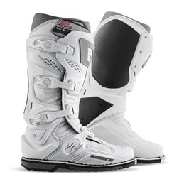 BOTAS GAERNE SG-22 (BLANCO)