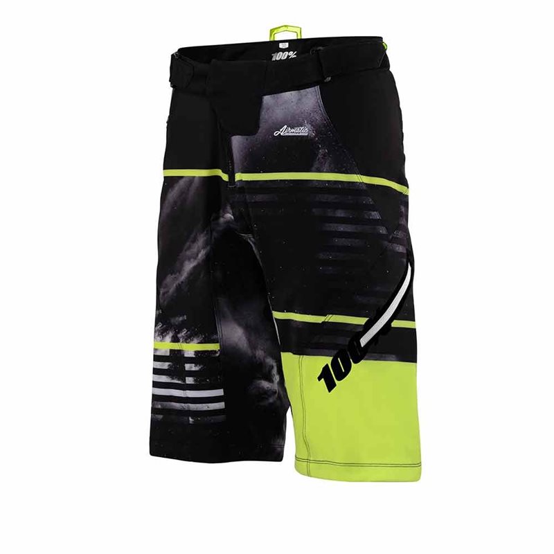 PANTALONES CORTOS 100% AIRMATIC (DUSTED LIME)