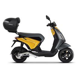 ANCLAJE BAUL SHAD PIAGGIO ONE ELECTRICA 2022 - 2025