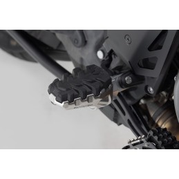 KAWASAKI Z800 13' - 17' ADAPTADOR PORTAMATRICULAS